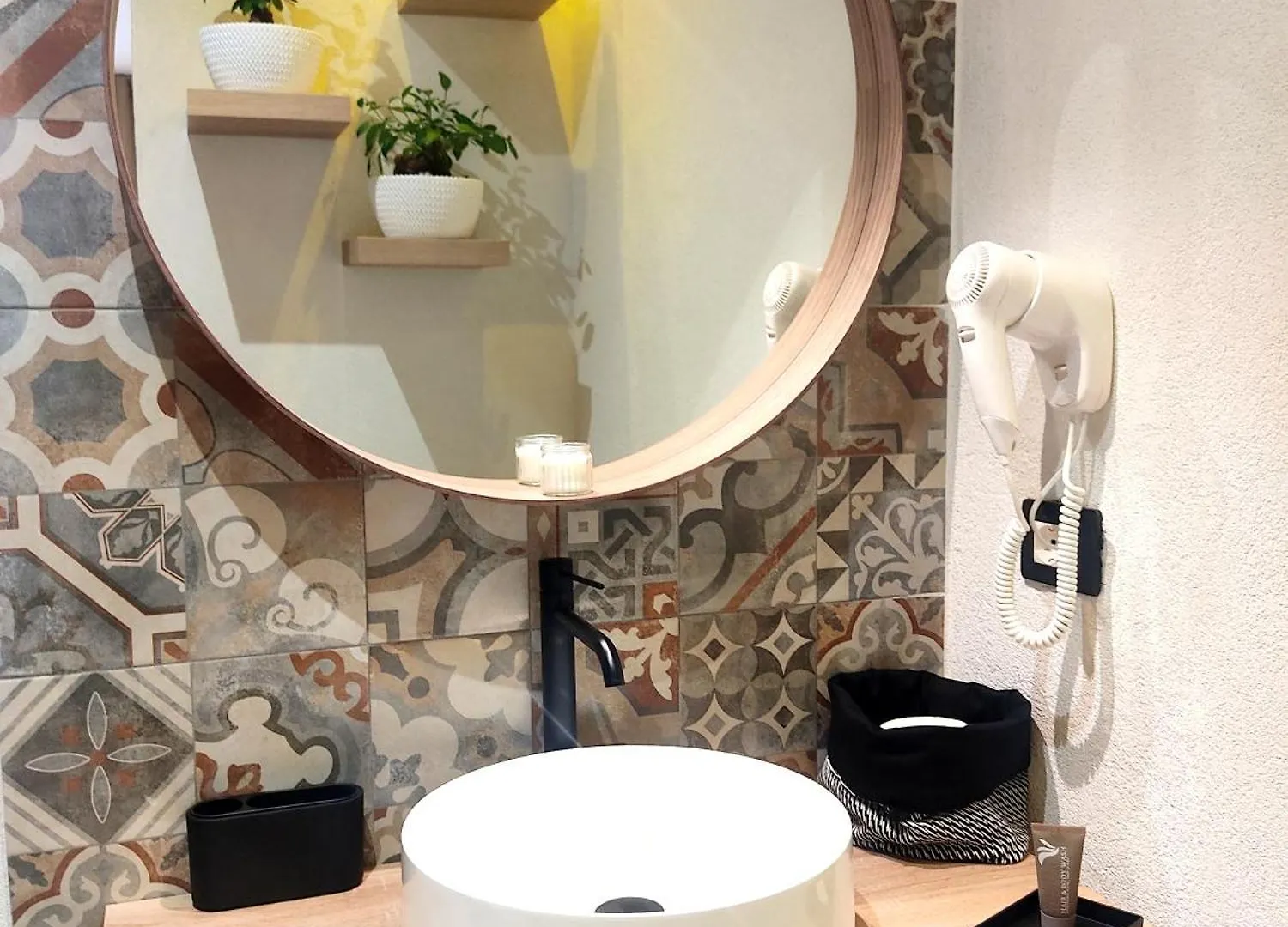 Ti Scialii Suites Rooms And Relax Pachino Bed & Breakfast
