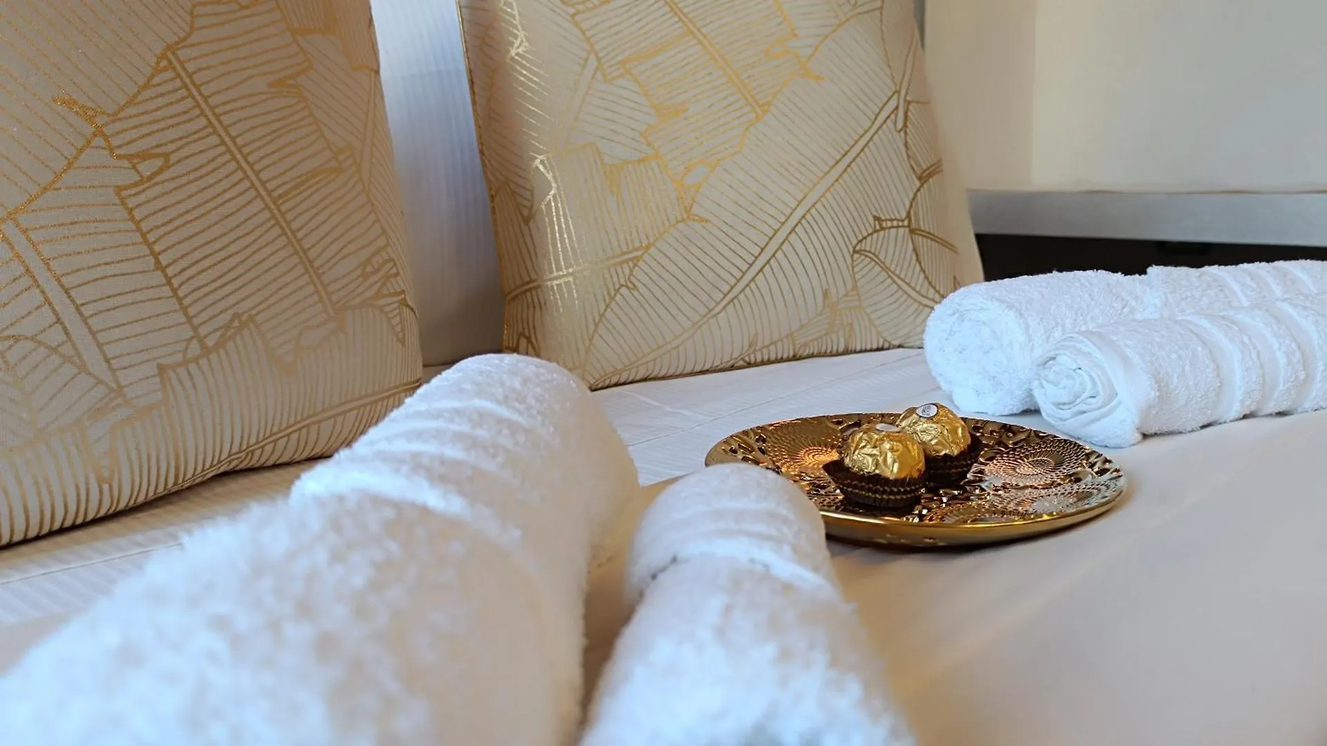 Bed & Breakfast Ti Scialii Suites Rooms And Relax Pachino Italia