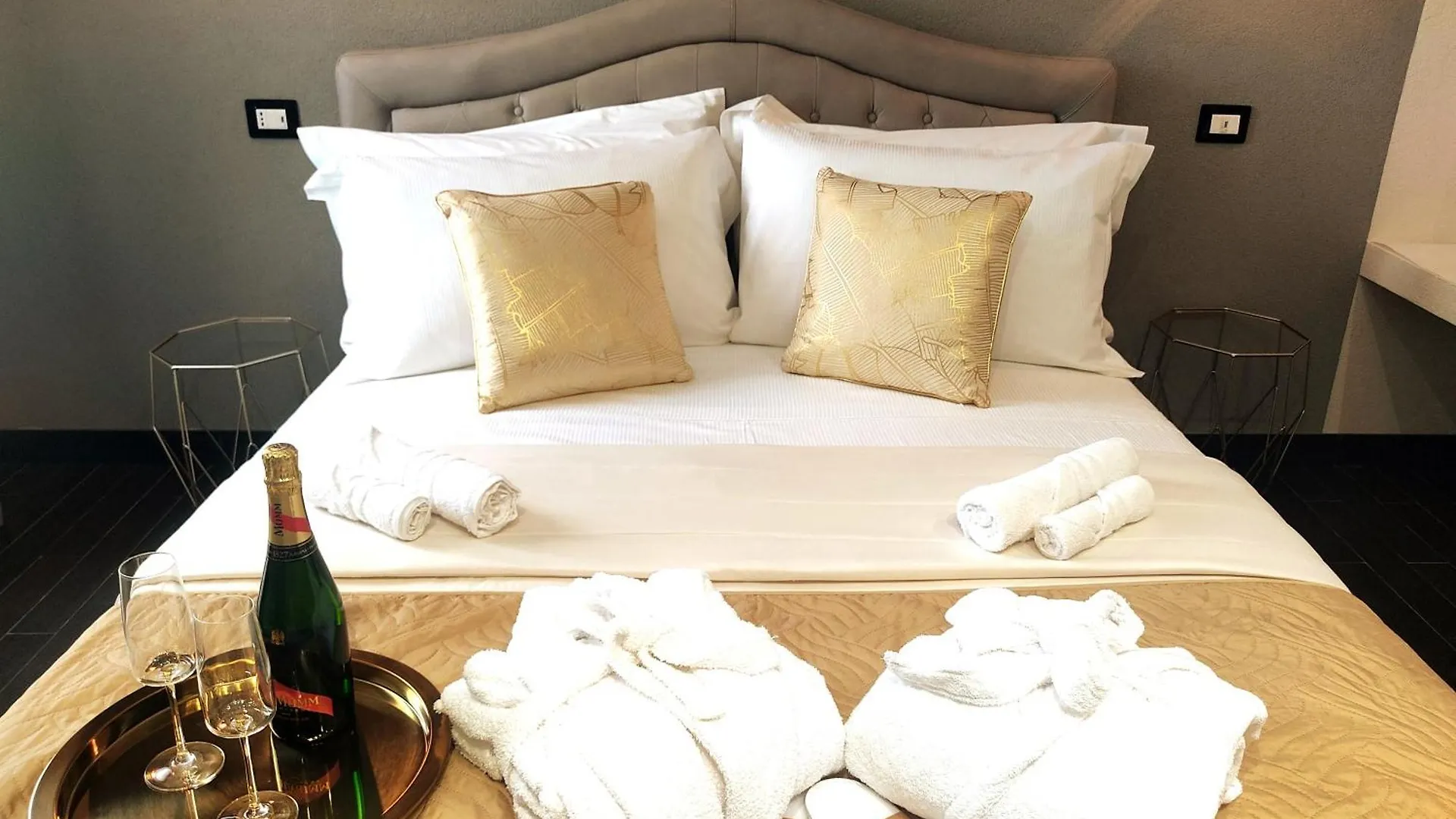 Bed & Breakfast Ti Scialii Suites Rooms And Relax Pachino